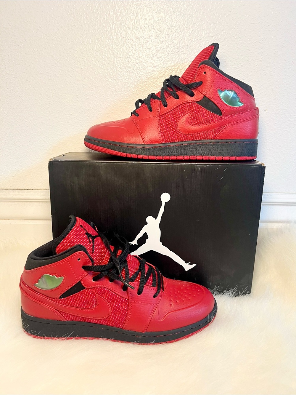 Rare Jordan 1 Retro ‘97 TXT Gym Red